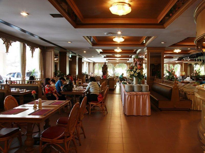 Semesteranläggning (resort) City Beach Resort